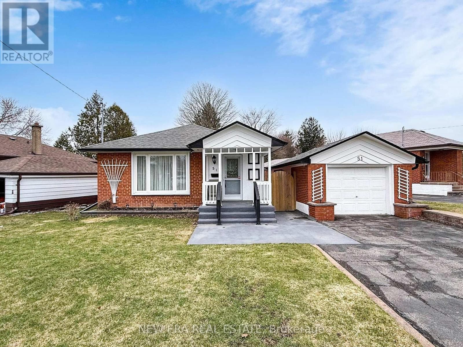 51 TANSLEY AVENUE photo 2