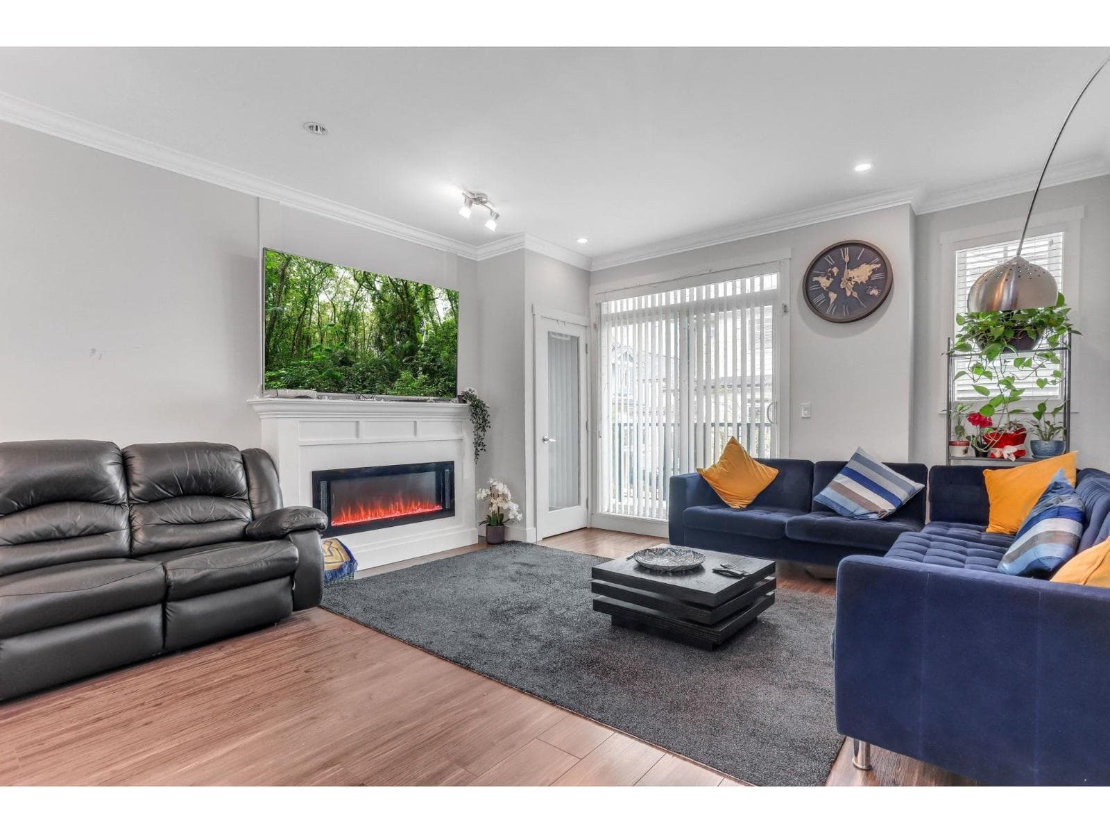 114 13898 64 AVENUE photo 5