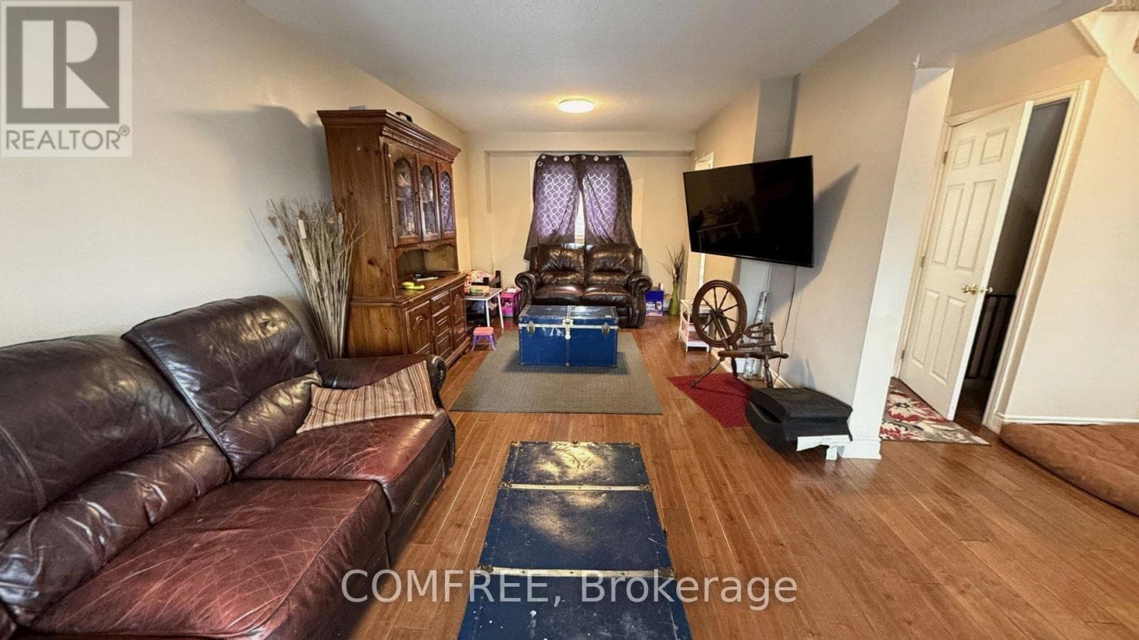 24 SHORTREED COURT photo 3