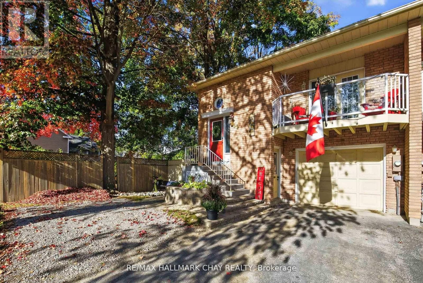 155 MAPLE AVENUE photo 3