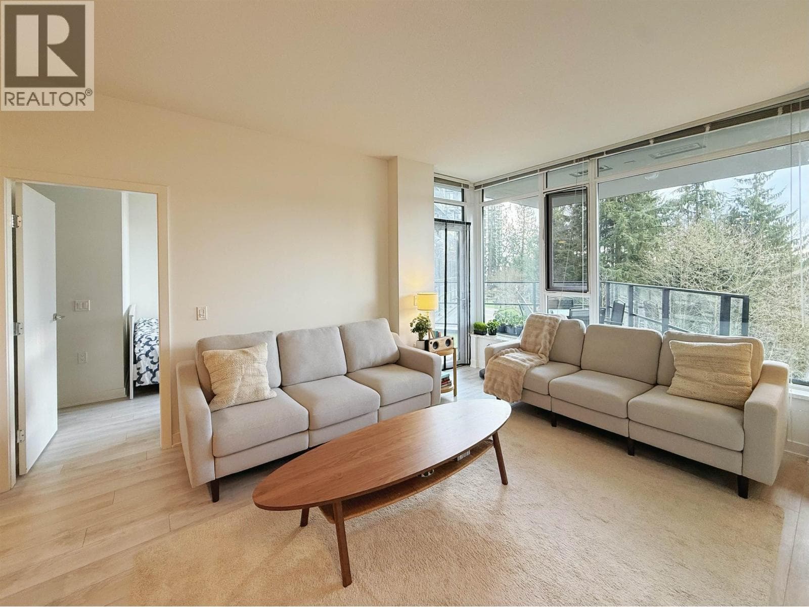 105 8850 UNIVERSITY CRESCENT photo 5