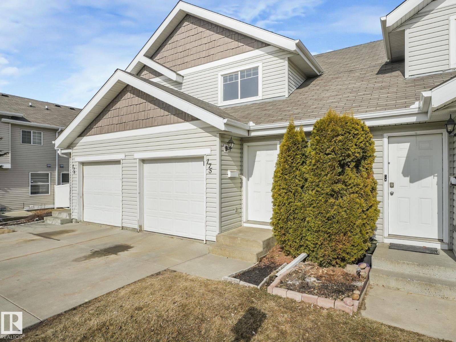 #175 150 Edwards DR SW photo 2