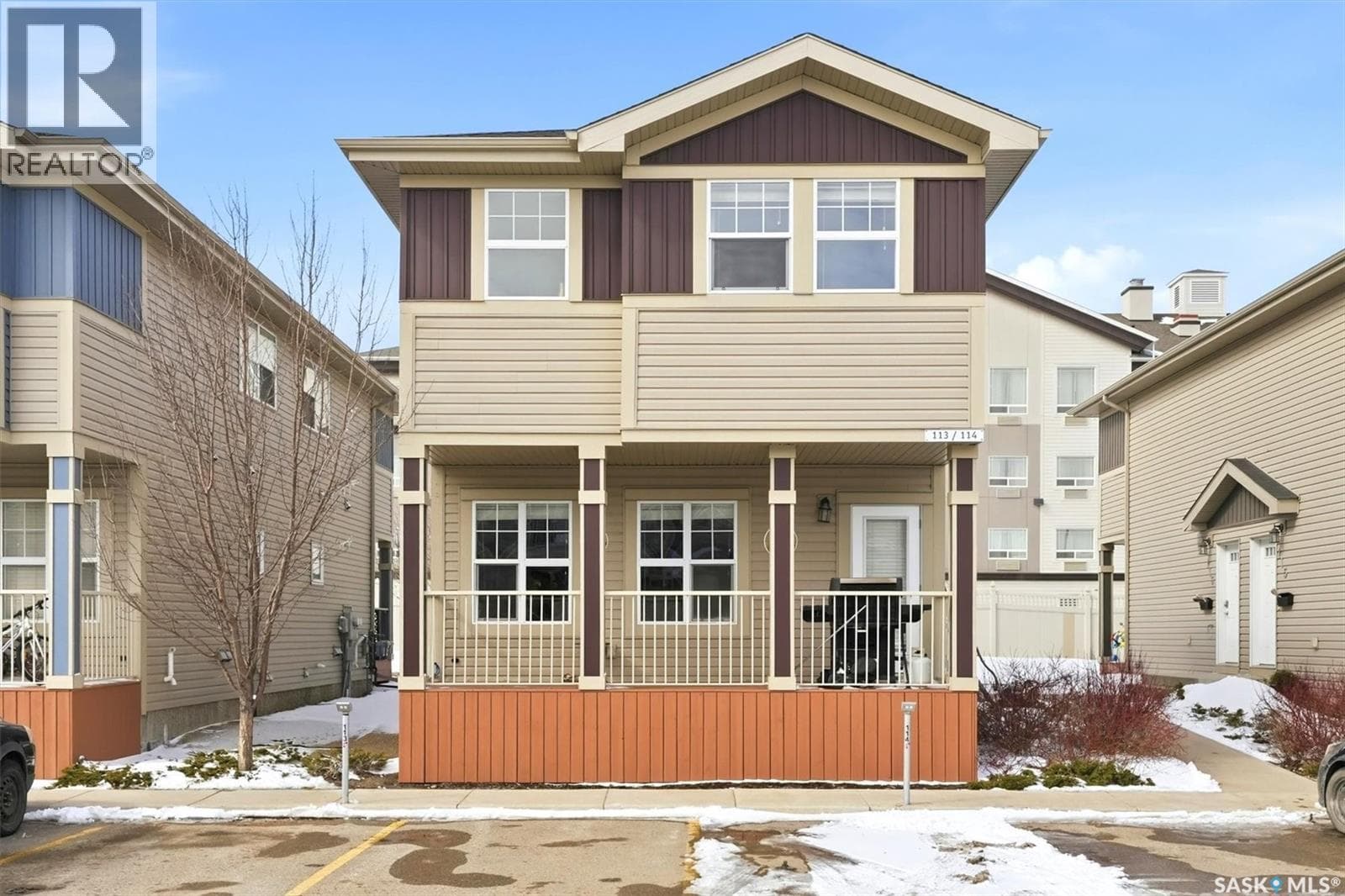 2 bed 2 bath single family at 114 100 Chaparral BOULEVARD — $274,900