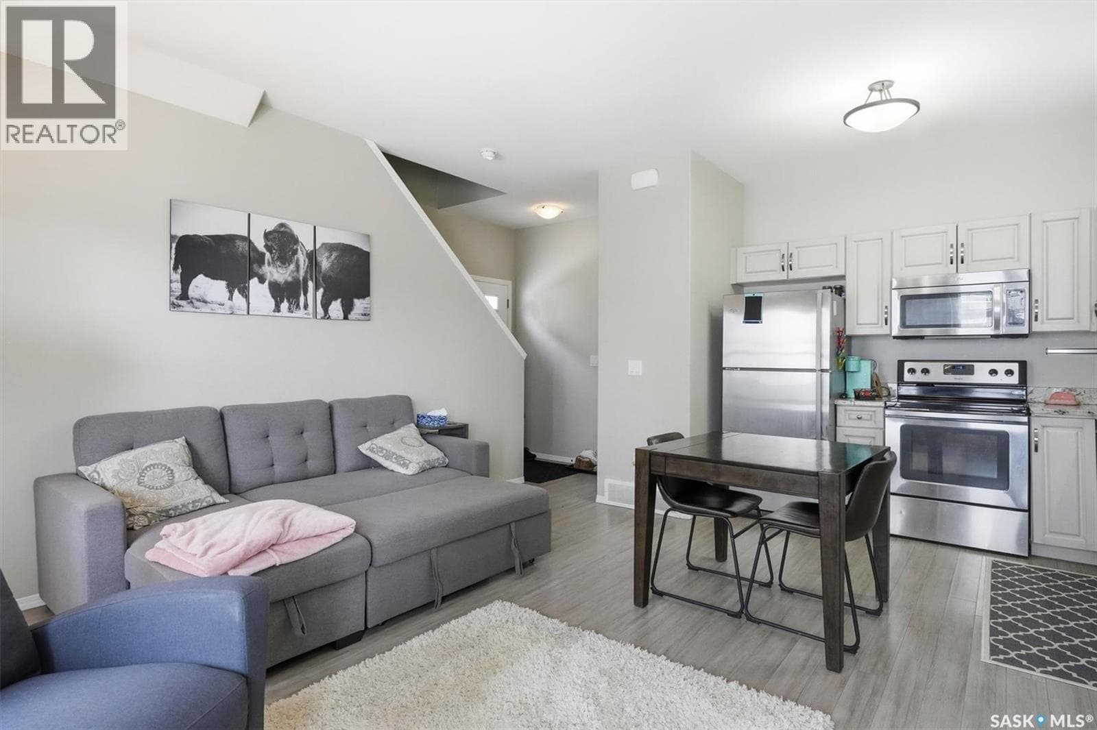 114 100 Chaparral BOULEVARD photo 4
