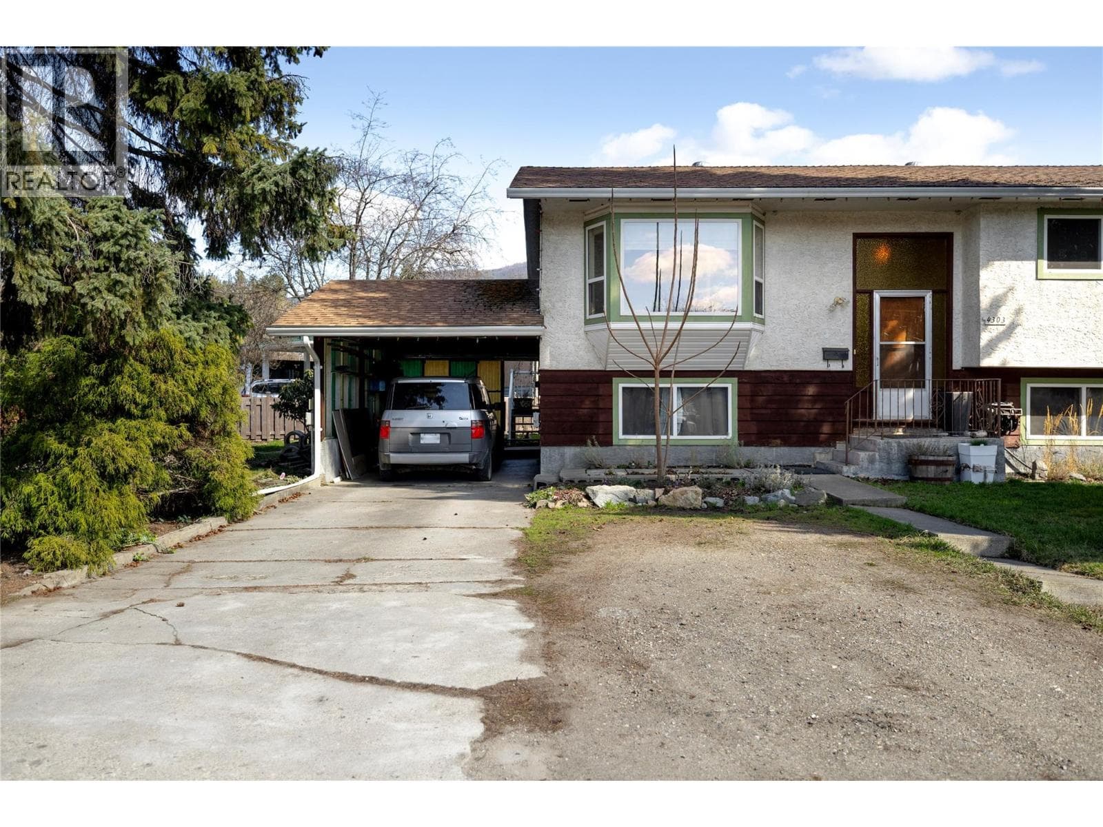 4303 18 Street photo 4