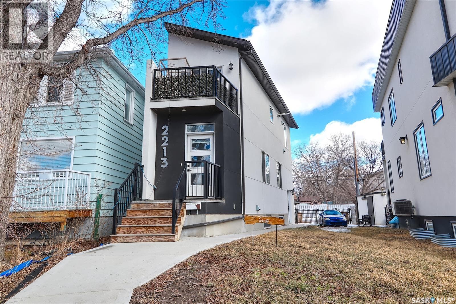 2 bed 4 bath single family at 2213 Pasqua STREET — $399,900