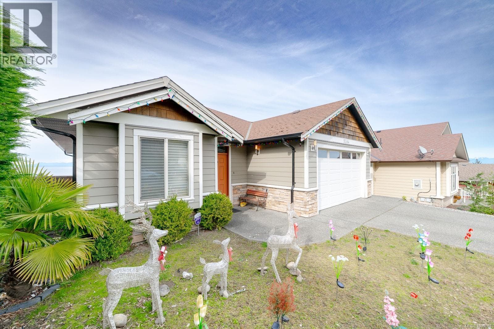 5364 Laguna Way photo 5