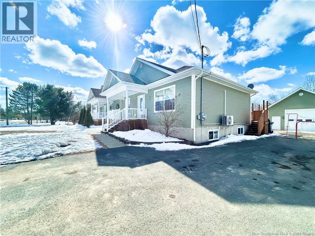 4119 Des Erables Street photo 4