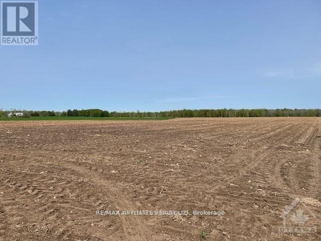 505 BENNETT ROAD photo 3
