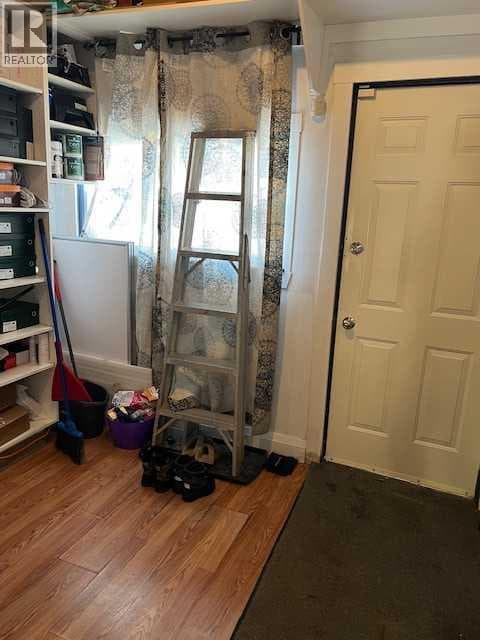 5028 51 Avenue — photo 4