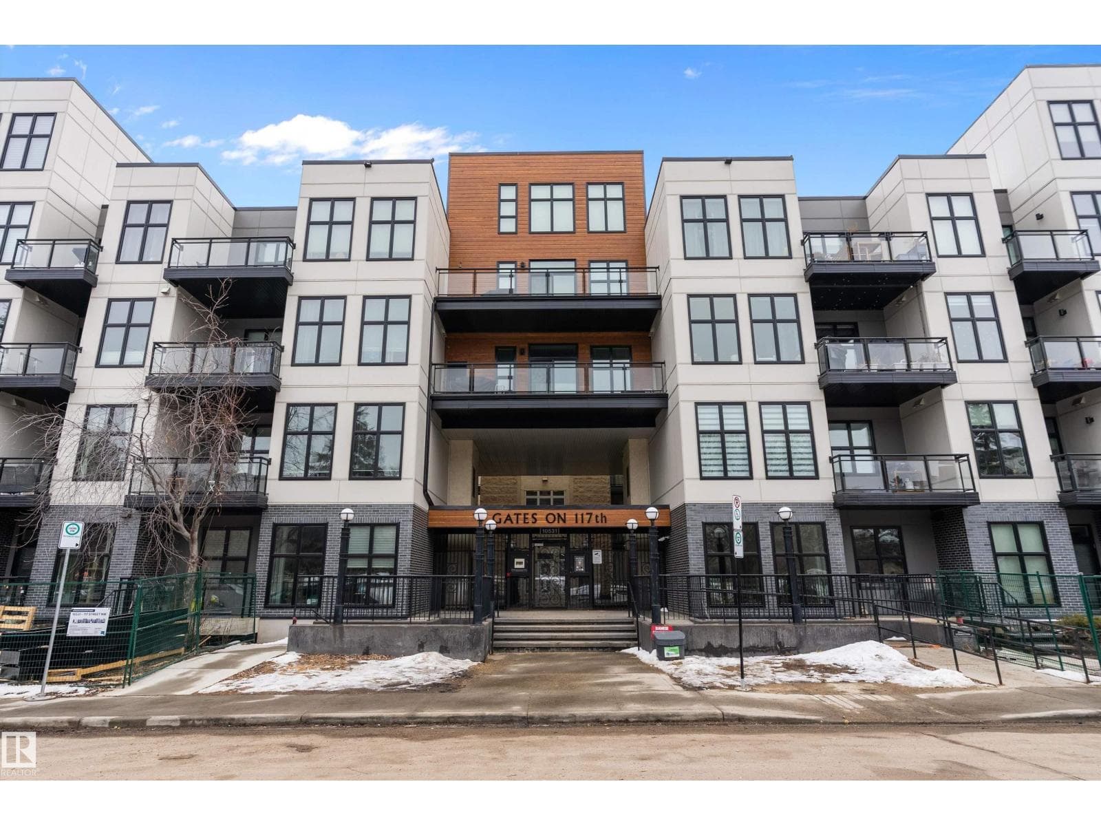 1 bed 1 bath single family at #415 10531 117 ST NW — $179,900