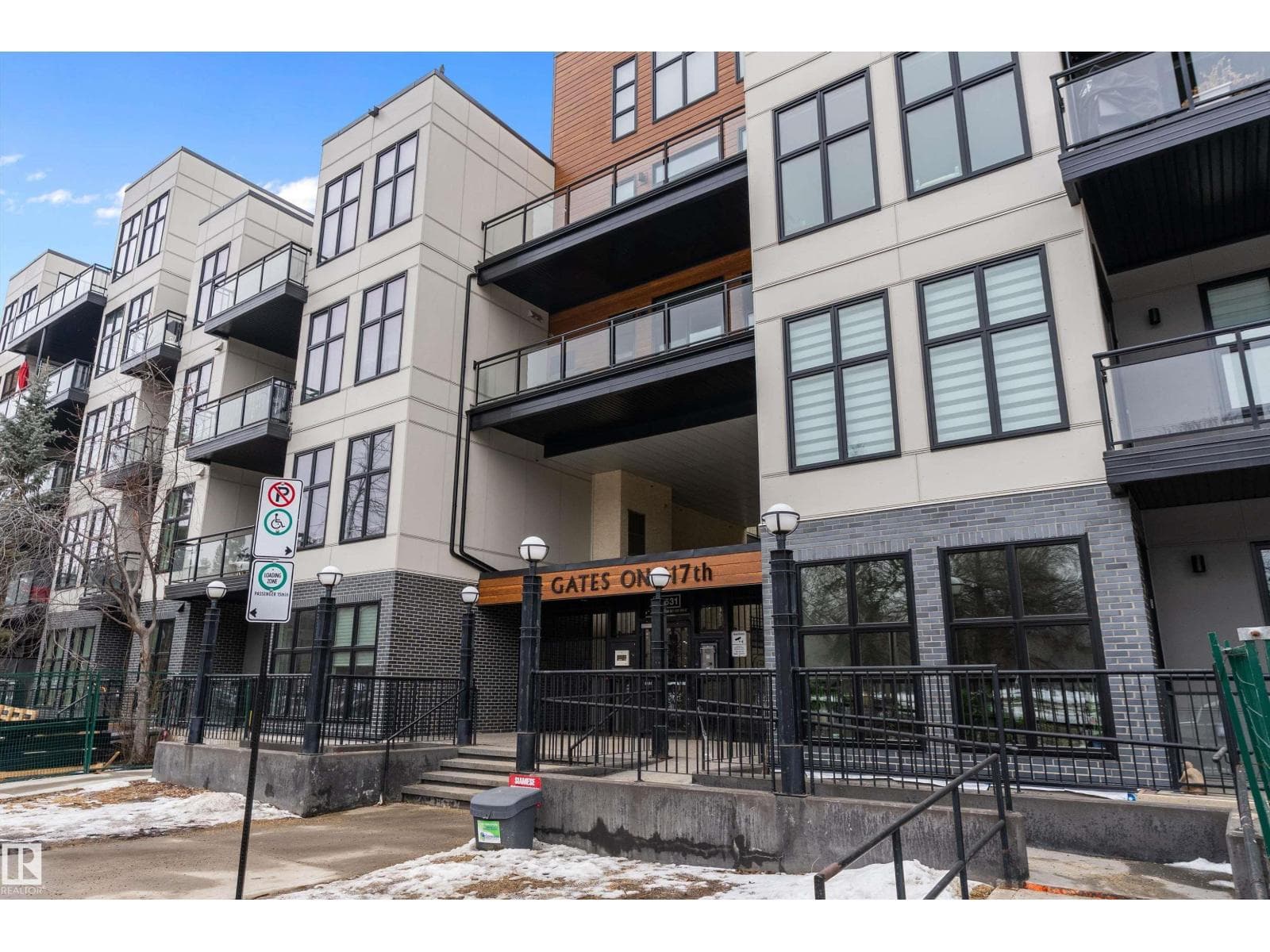 #415 10531 117 ST NW photo 3