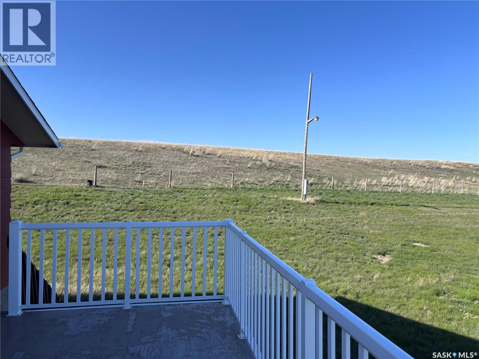 St.Cyr Acreage — photo 4