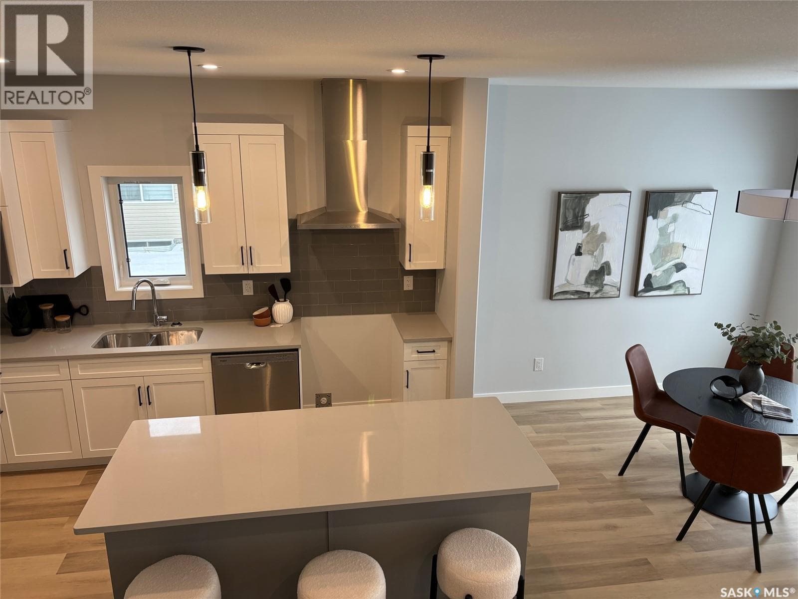 477 Germain MANOR — photo 4