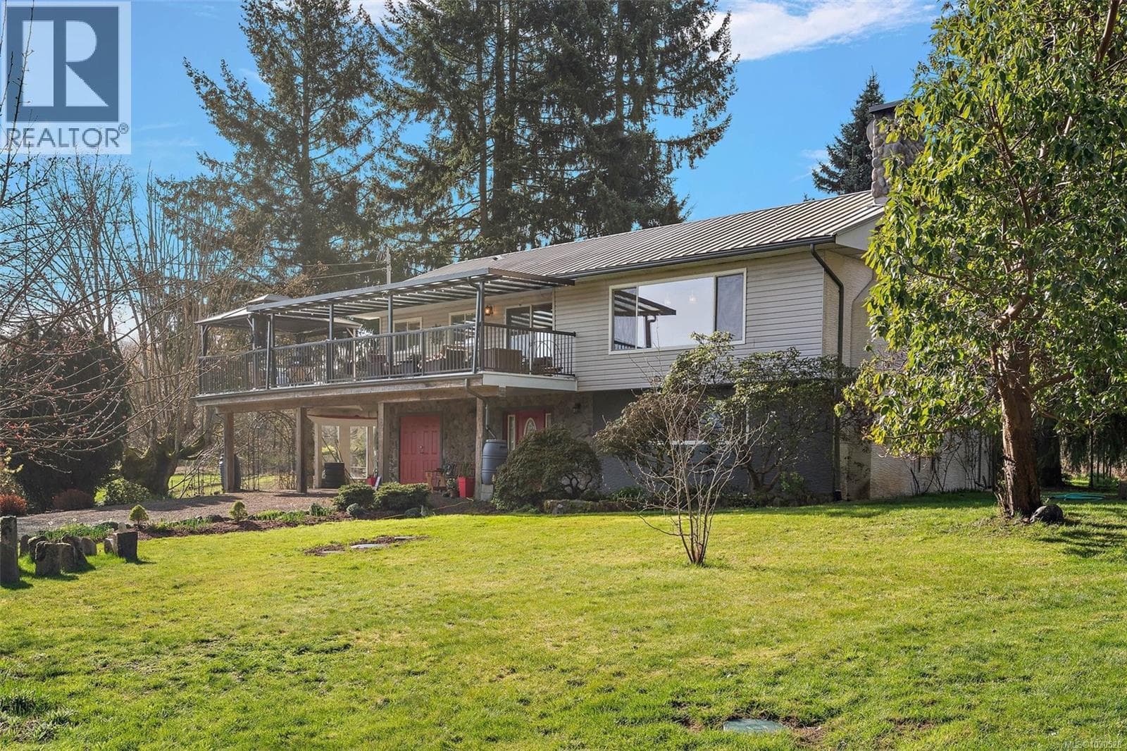 4 bed 2 bath single family at 1520 Robson Lane — $899,000