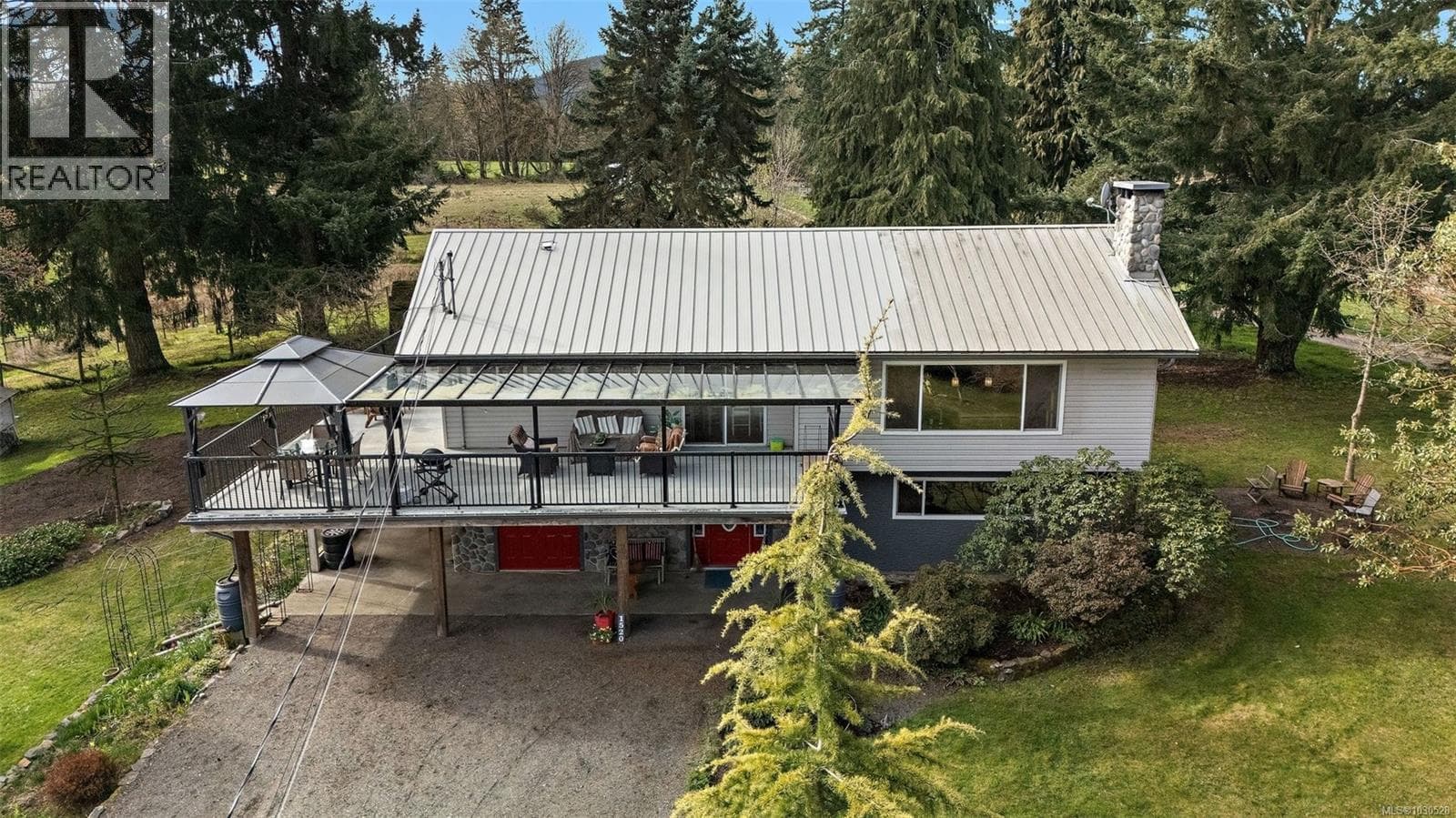 1520 Robson Lane photo 4