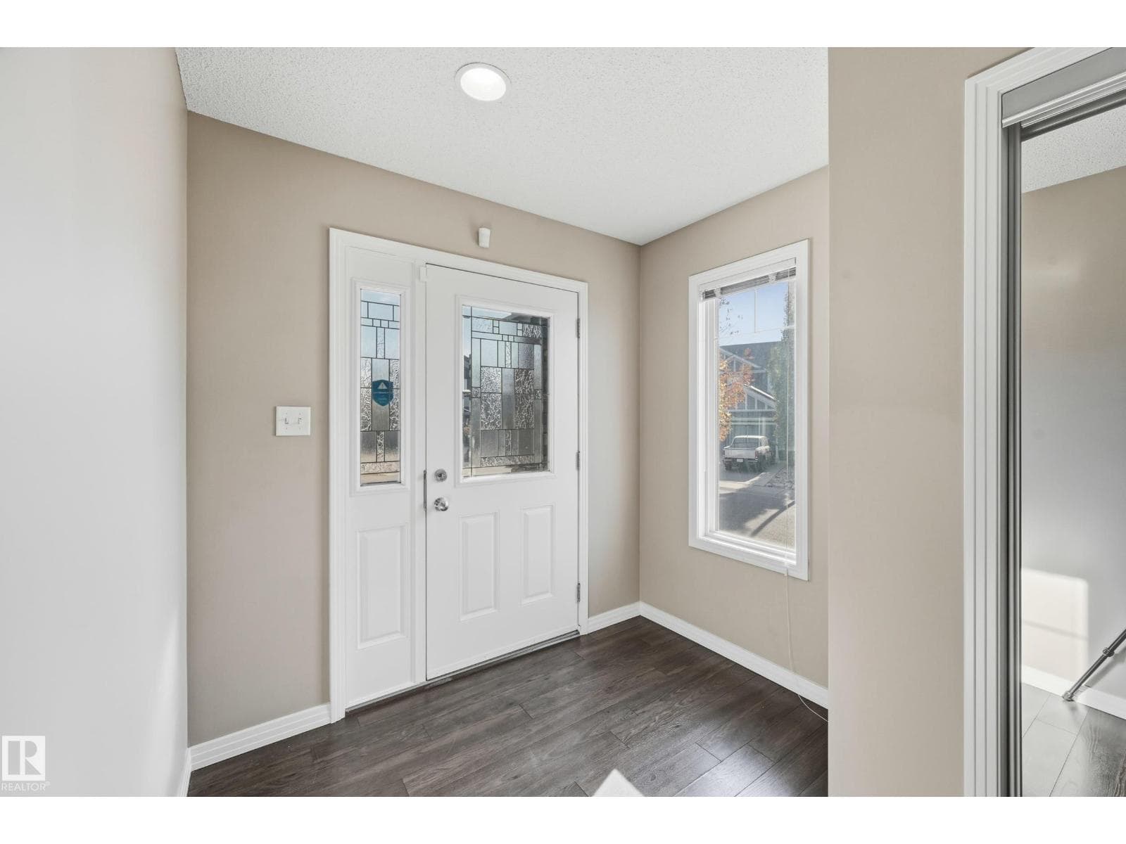 3552 CLAXTON CR SW photo 4