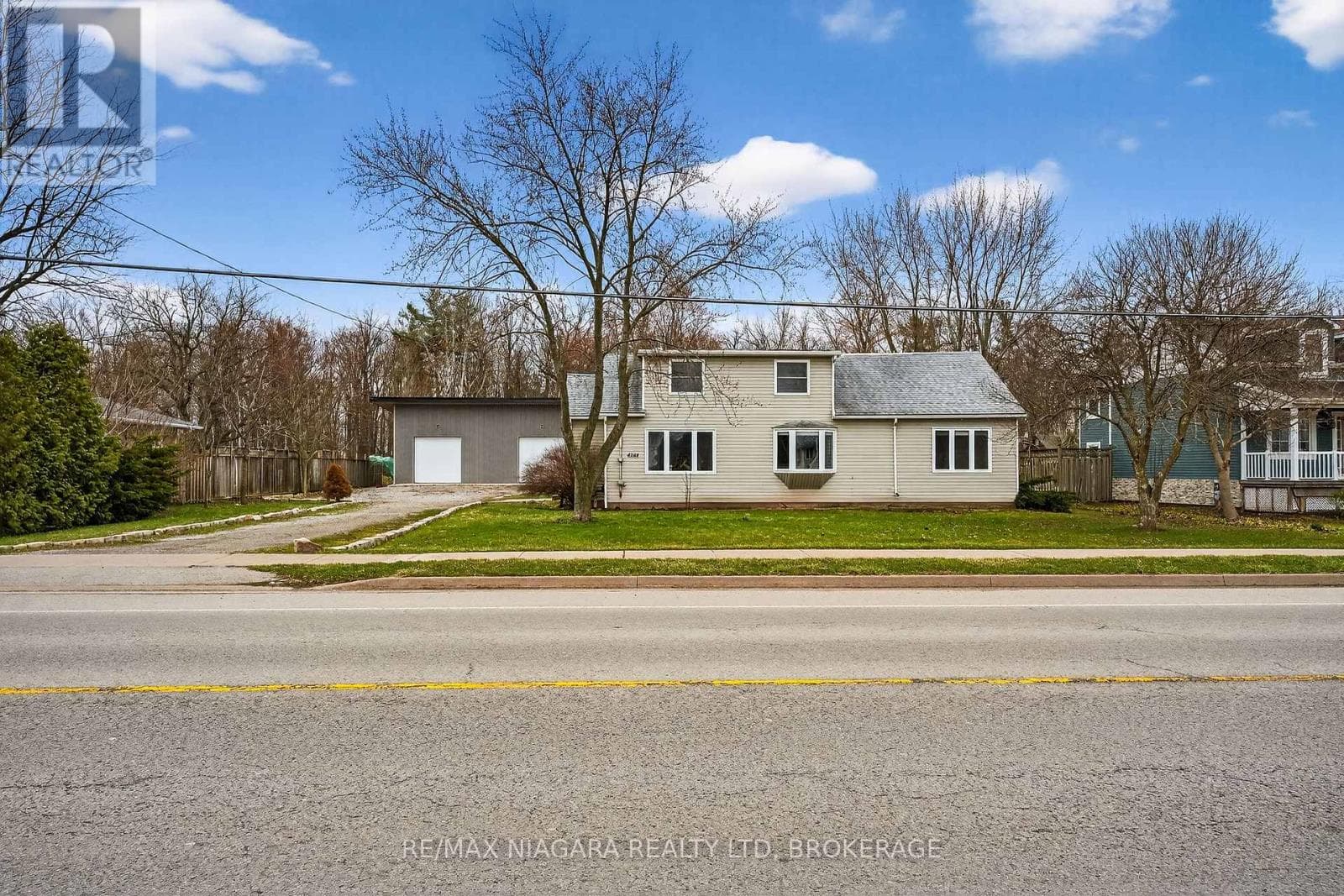4284 FLY ROAD photo 2