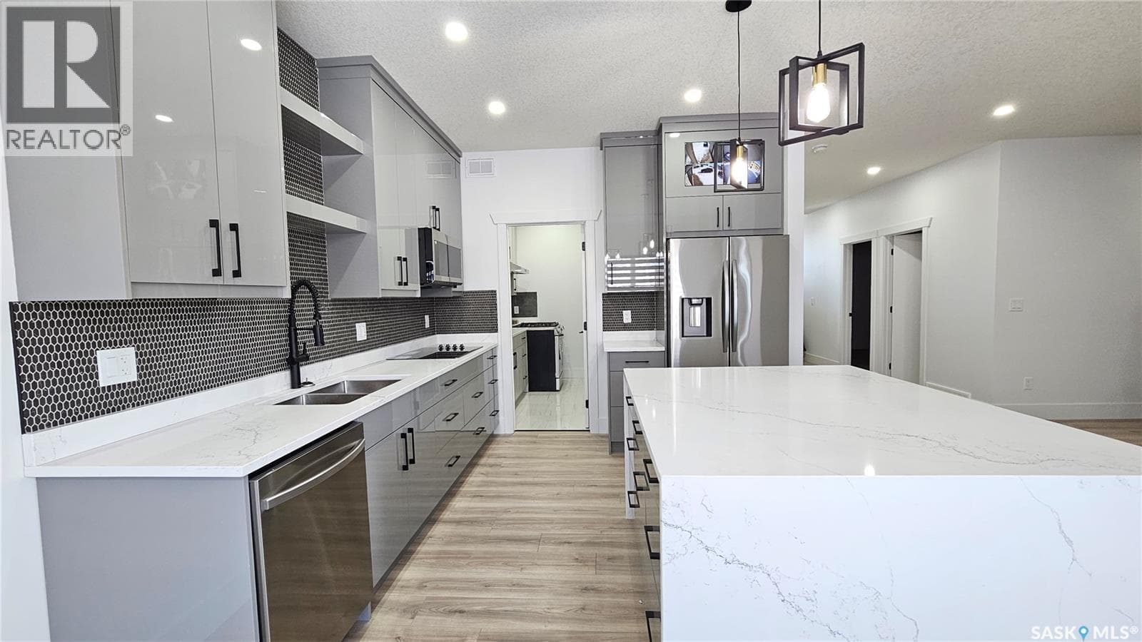 371 Sharma CRESCENT — photo 4