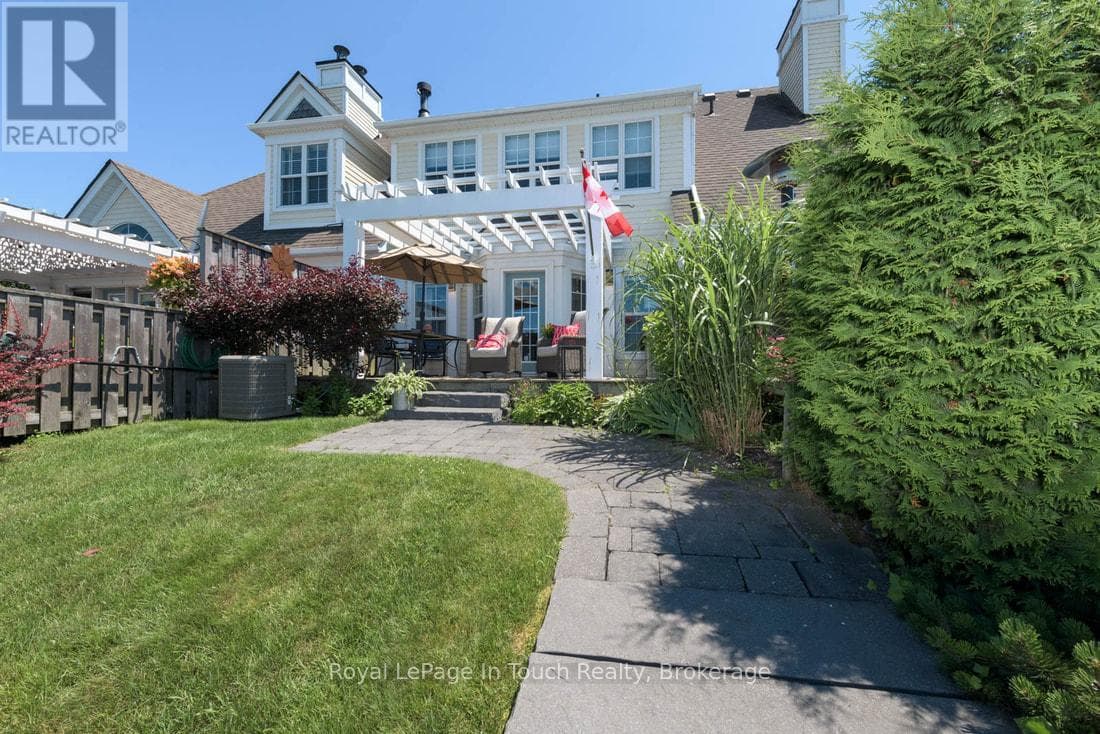 102 WYCLIFFE COVE photo 3