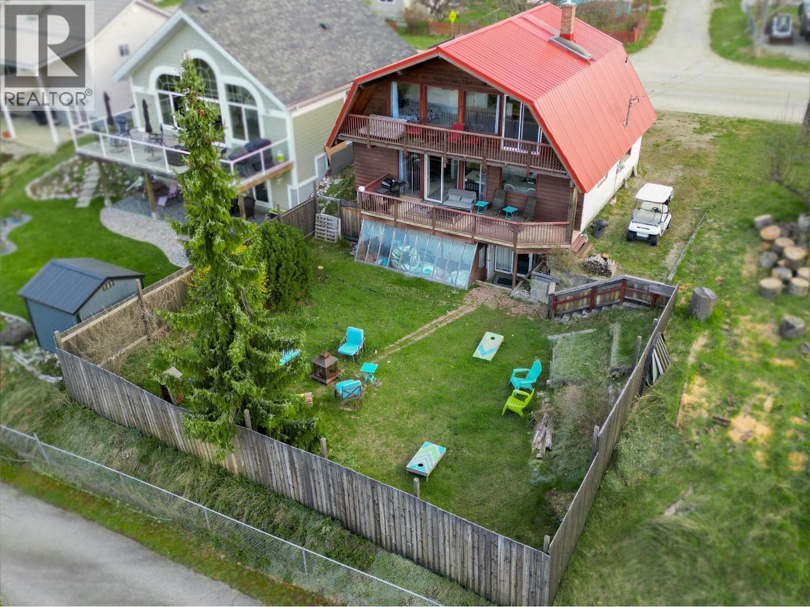 309 FOWLER Street photo 2