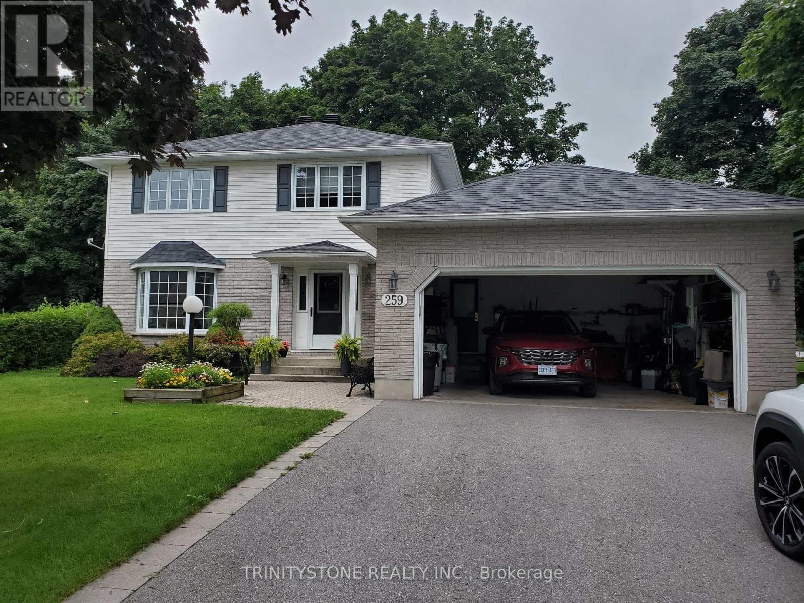 4 bed 4 bath single family at 259 LAKE AVENUE E — $879,000