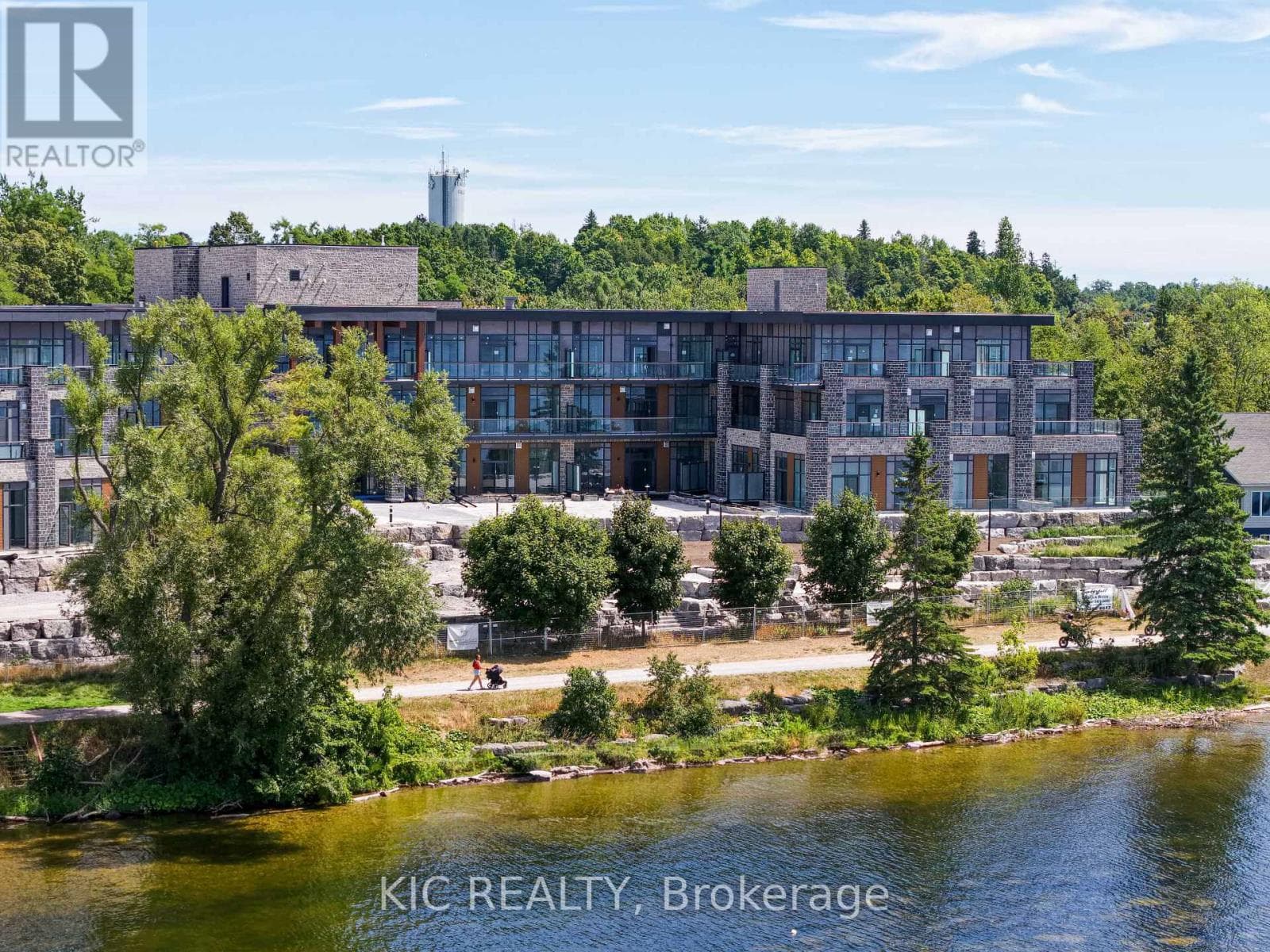 2 bed 2 bath single family at 210 - 99 LOUISA STREET — $849,000
