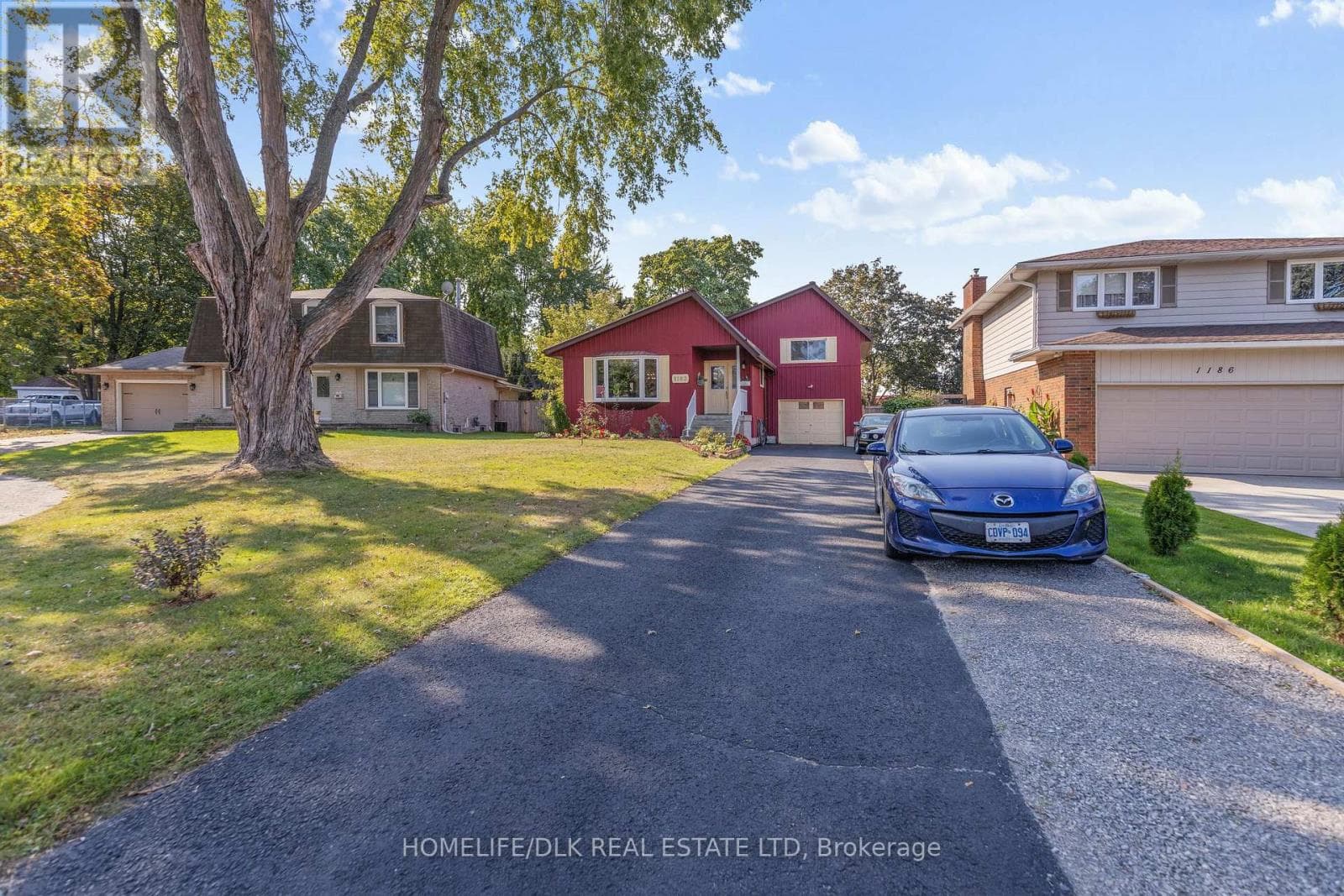 1182 QUEENSLAND PLACE photo 3
