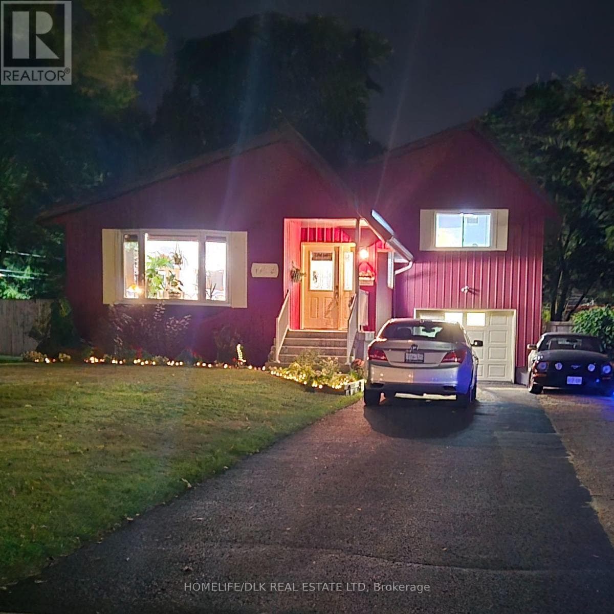 1182 QUEENSLAND PLACE photo 4