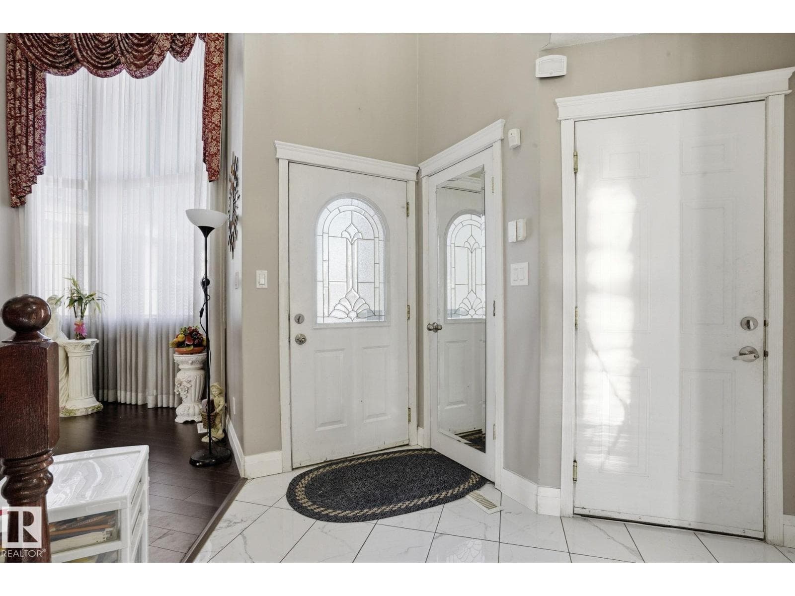 4831 154 AV NW photo 4