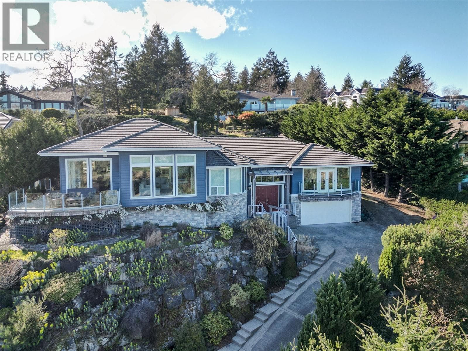 4 bed 4 bath single family at 3554 Collingwood Dr — $1,787,000