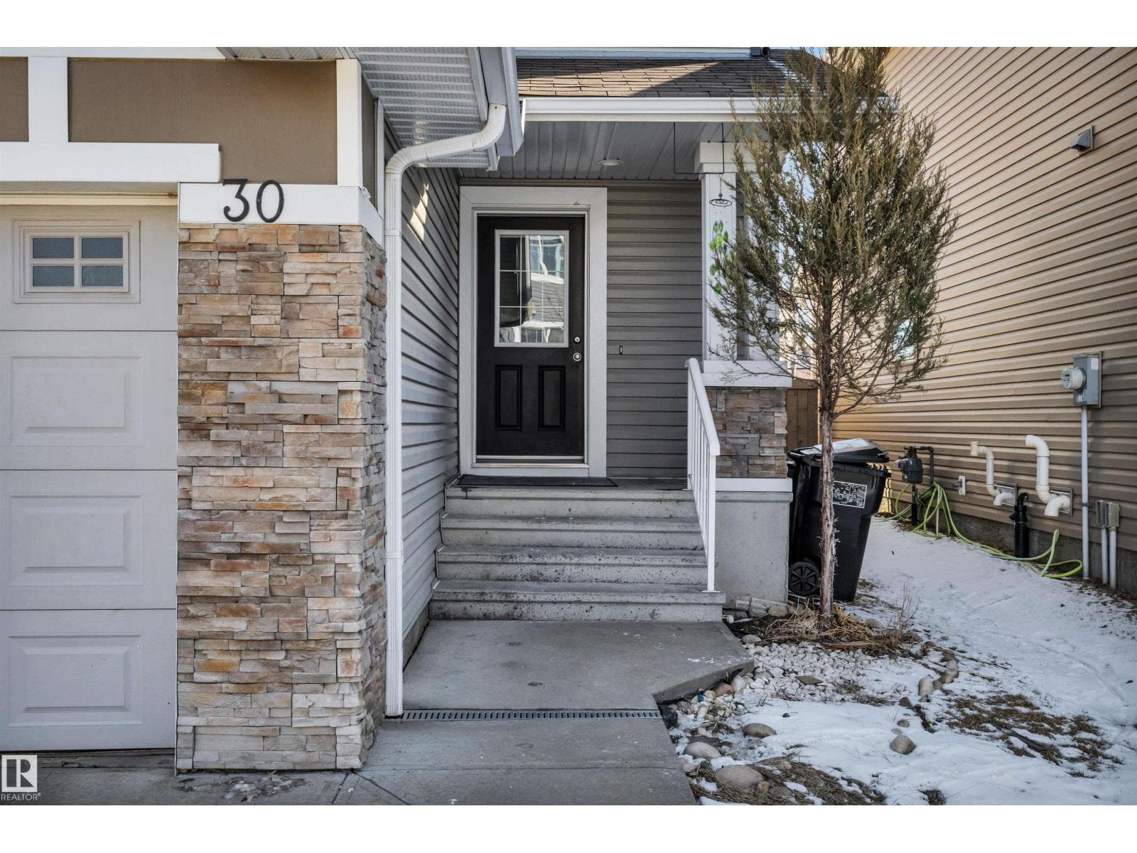 #30 655 TAMARACK RD NW photo 3