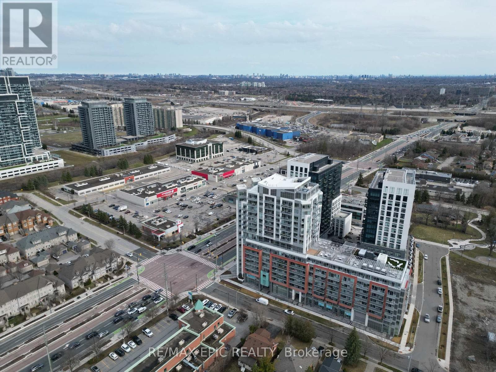 613 - 8888 YONGE STREET photo 3