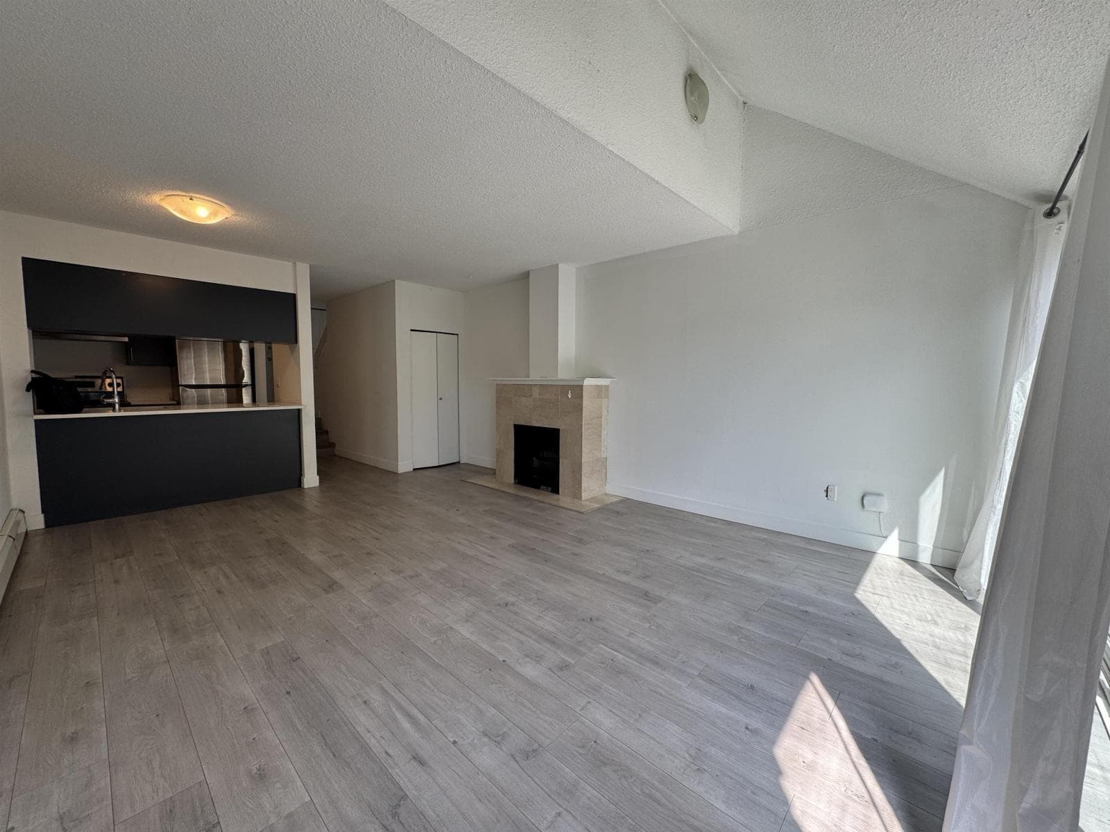 78 17714 60 AVENUE photo 4