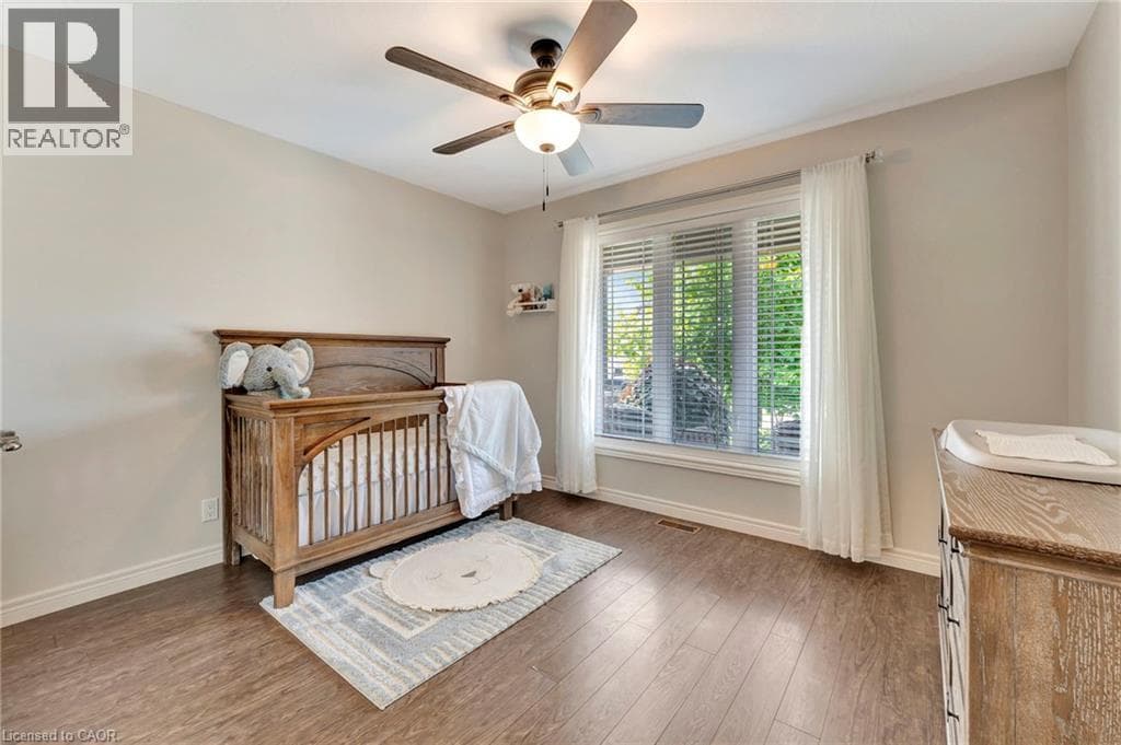 304 COURTLAND Street photo 5