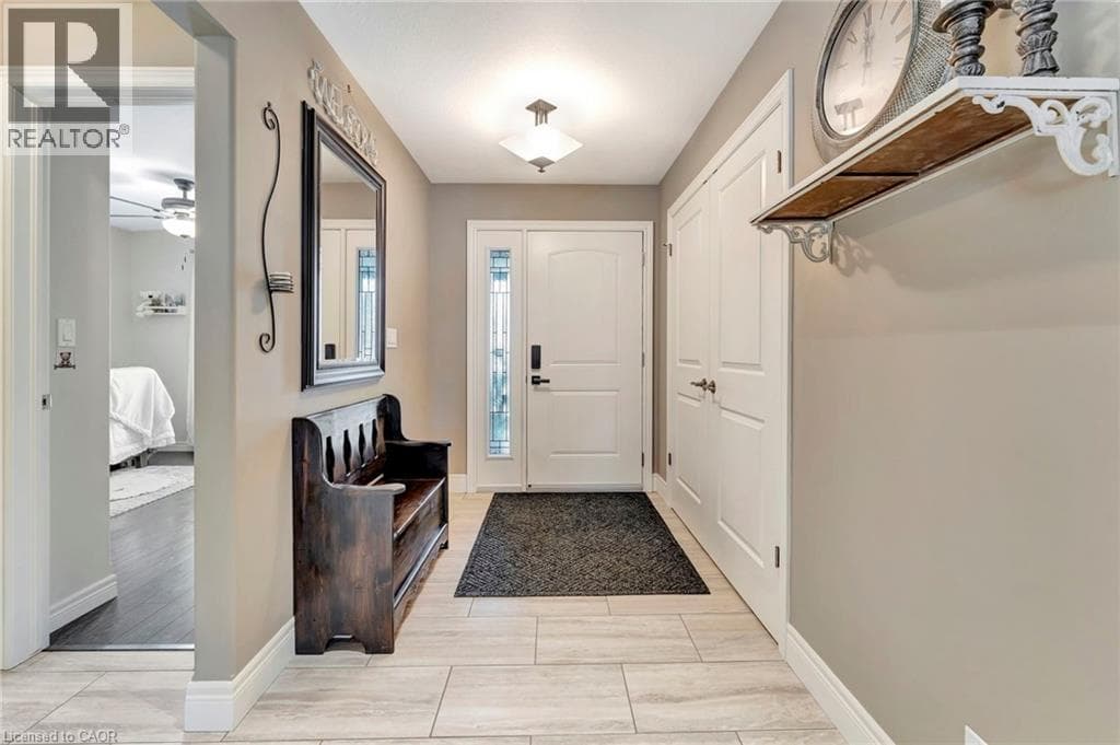 304 COURTLAND Street photo 4