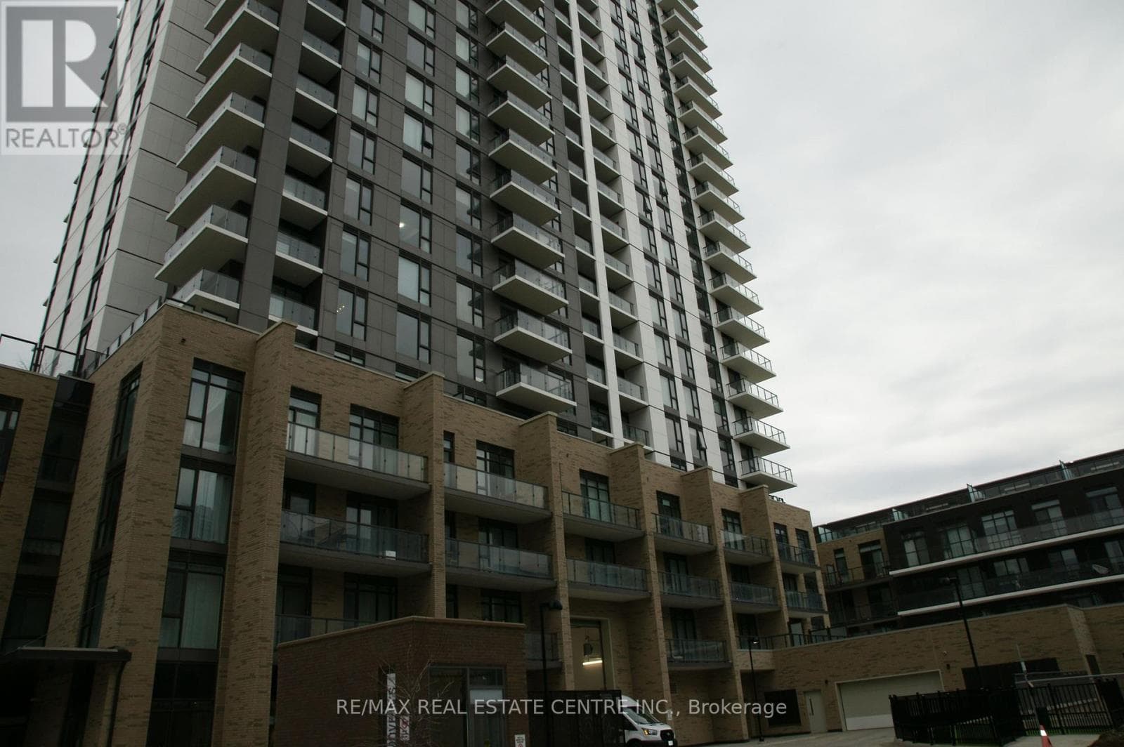 55 DUKE STREET photo 3
