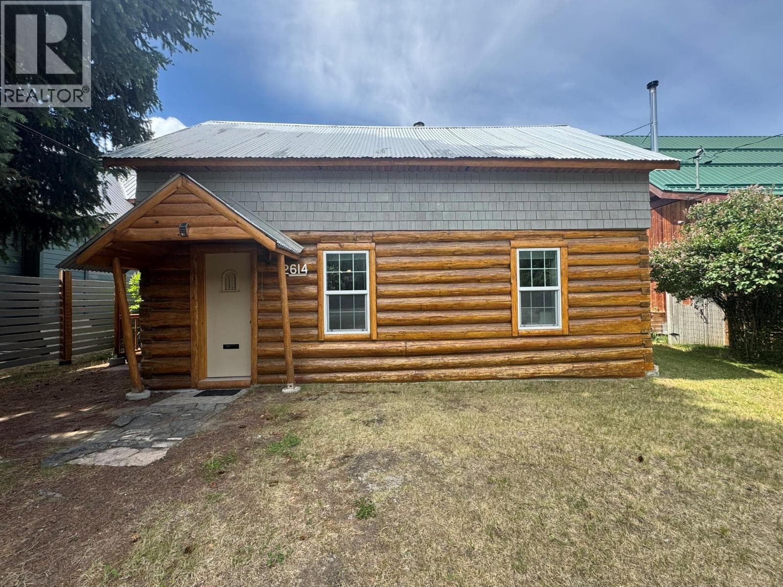 2614 OTTER Avenue photo 2