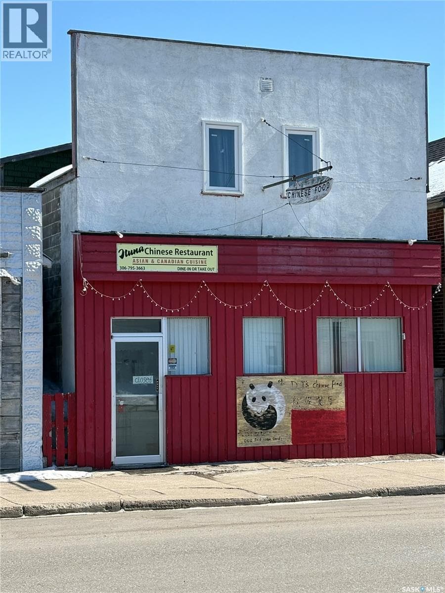 310 Main STREET N