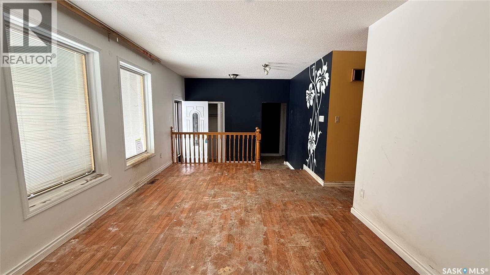 468 Petterson DRIVE — photo 4