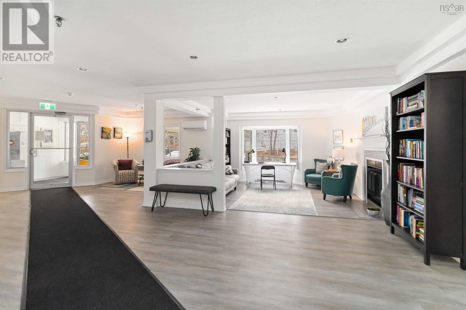 104 12 Spinnaker Drive photo 4