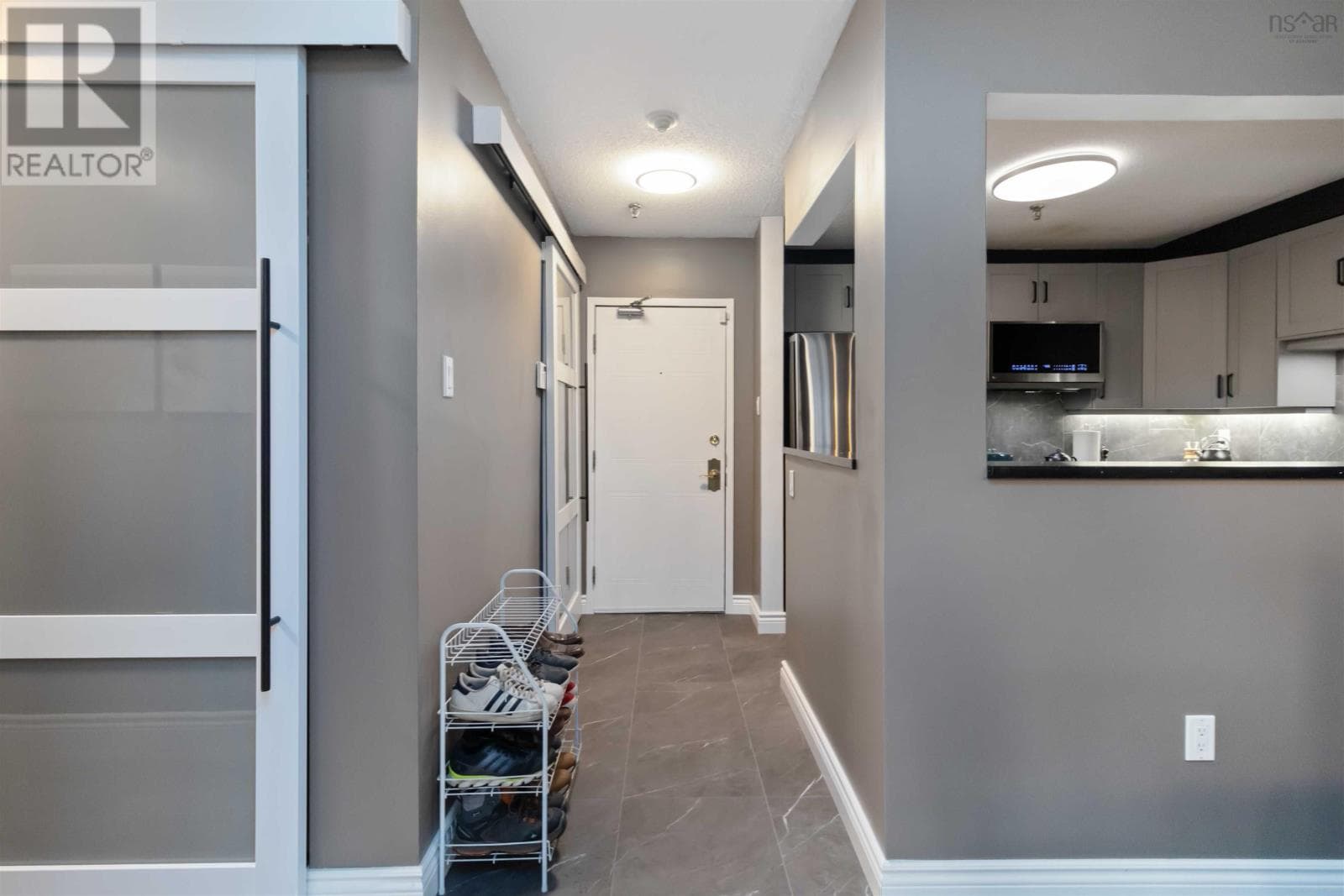 104 12 Spinnaker Drive photo 5