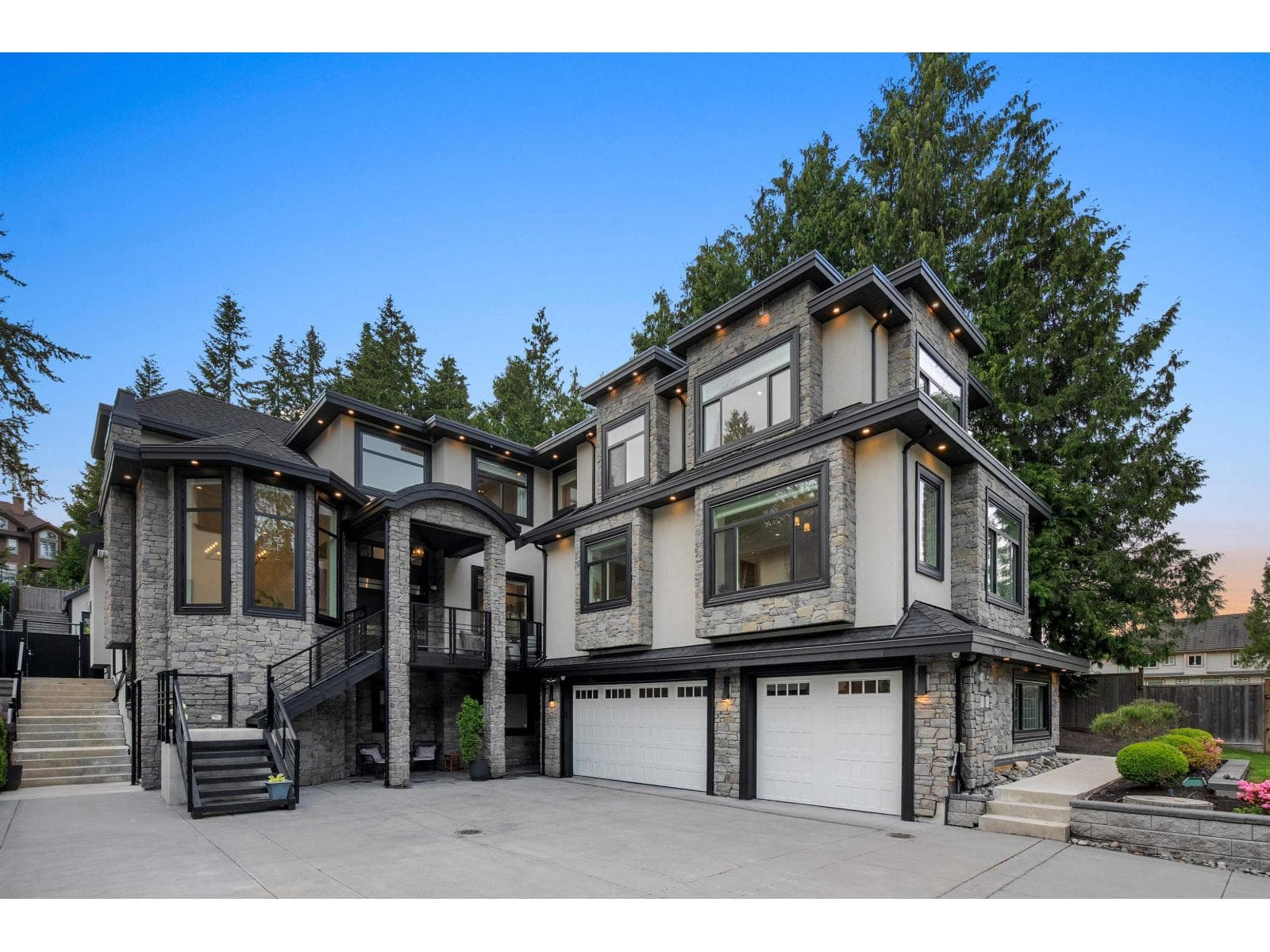 9075 164 STREET photo 4