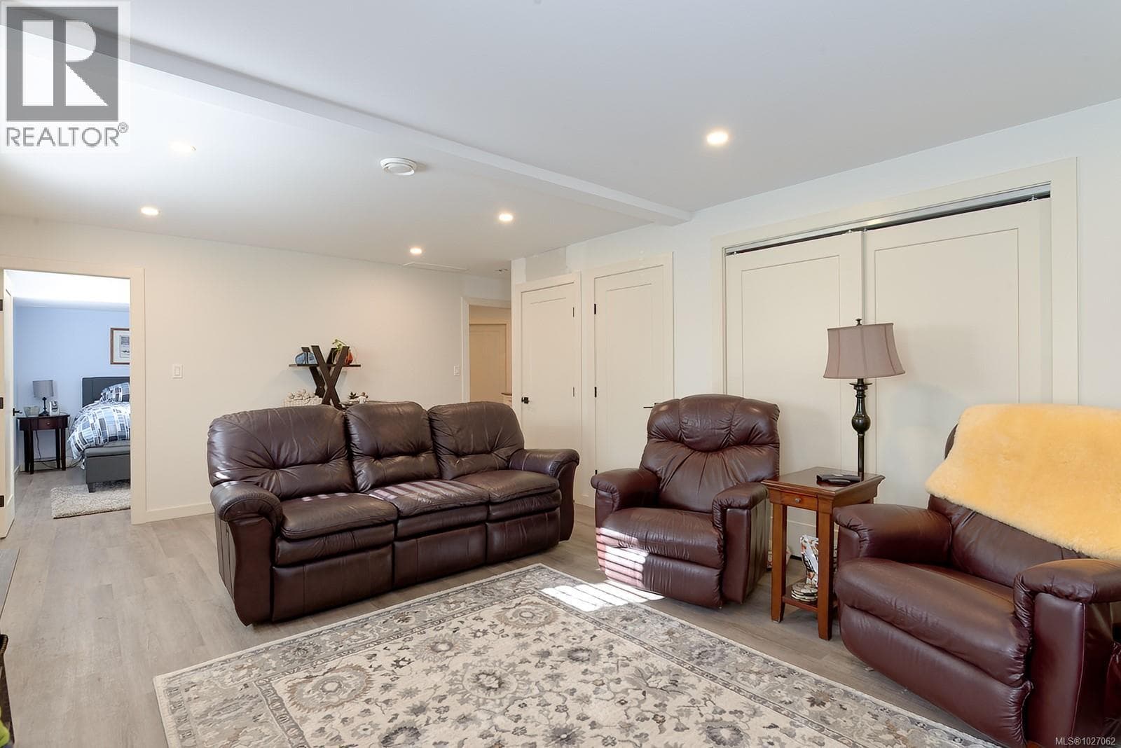 167 Bayridge Pl photo 10