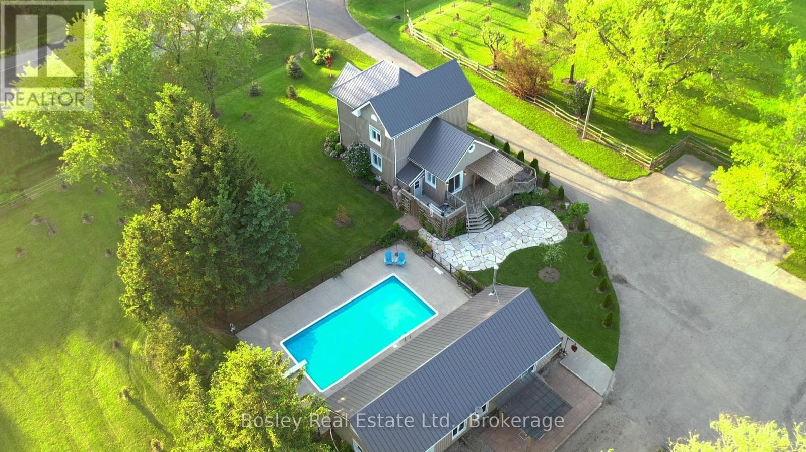 3 bed 2 bath single family at 2999 ROAD 119 RR #7 — $1,285,000