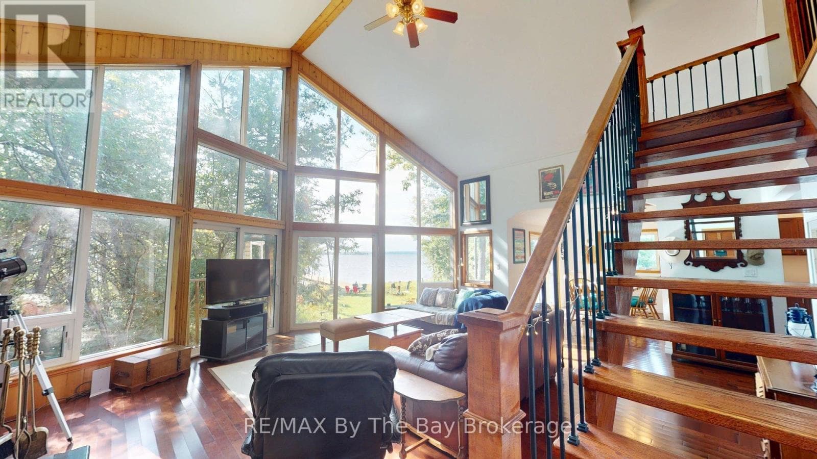 3 bed 2 bath single family at 49 METHODIST — $739,000