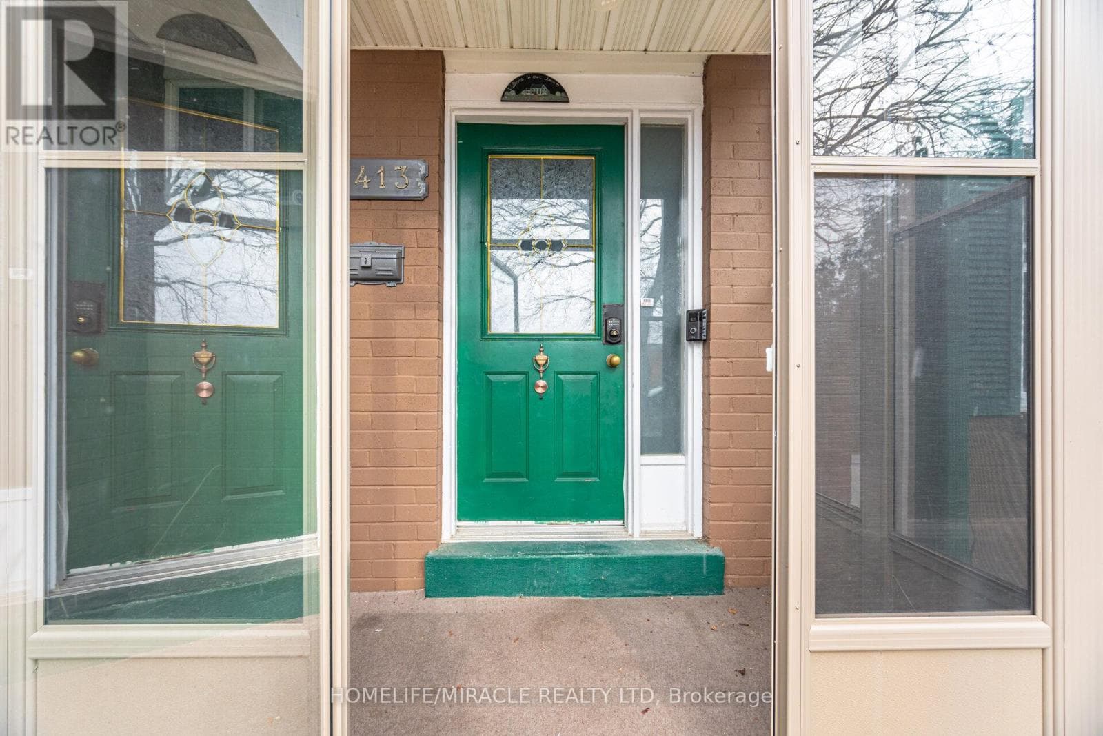 413 TERRY DRIVE photo 4
