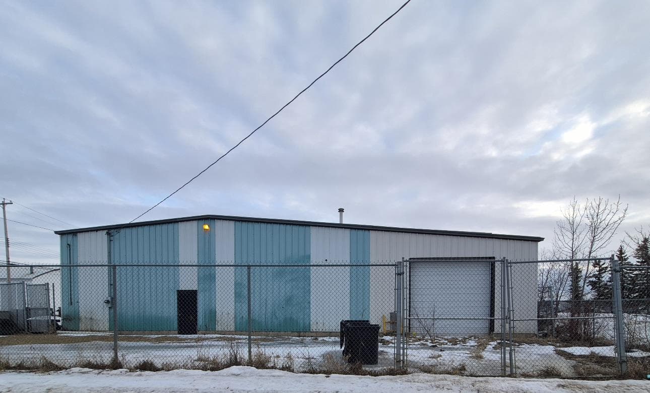 Tofield, Alberta — photo 4