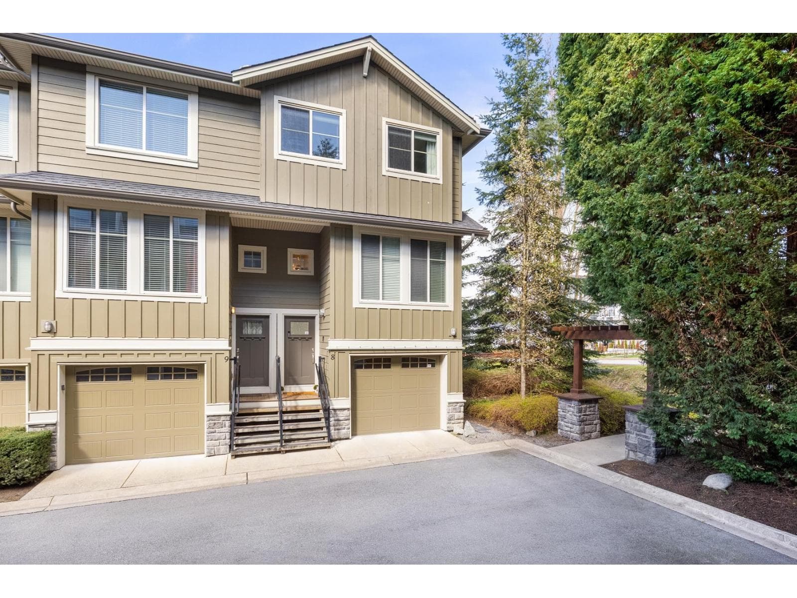 3 bed 3 bath single family at 8 3266 147 STREET — $758,000