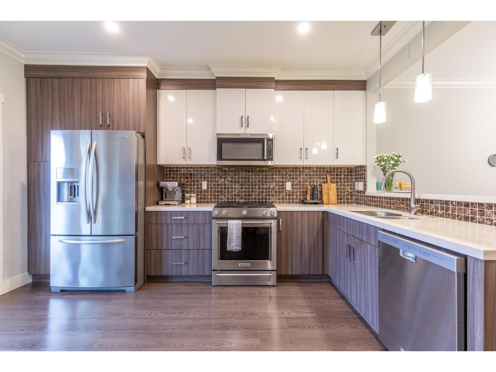 60 19097 64 AVENUE photo 4